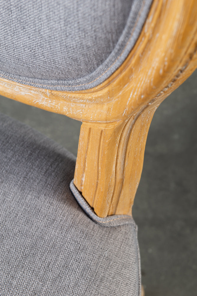 כיסא מעץ מלא משענת עגולה מרופדת -  בד אפור כהה