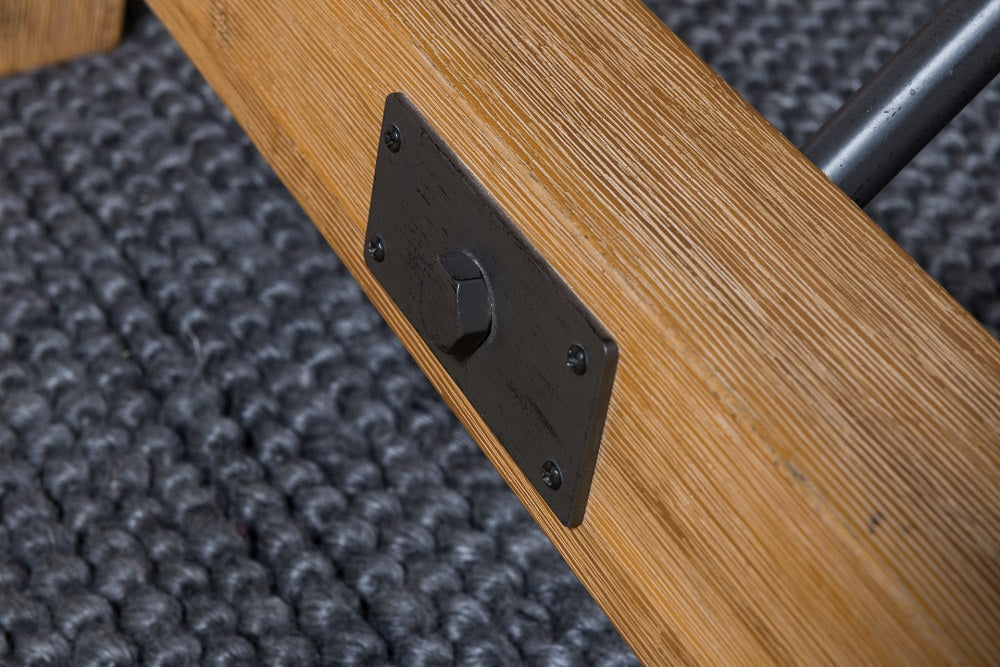 שולחן אוכל נפתח מעץ מלא מקולקציית בורדו