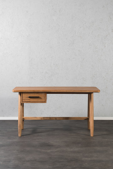 שולחן עבודה מעץ מקולקציית מטרו