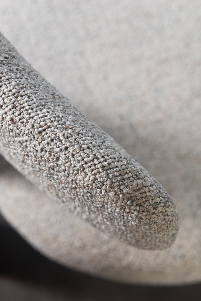 כיסא מרופד רגלי עץ בד בהיר