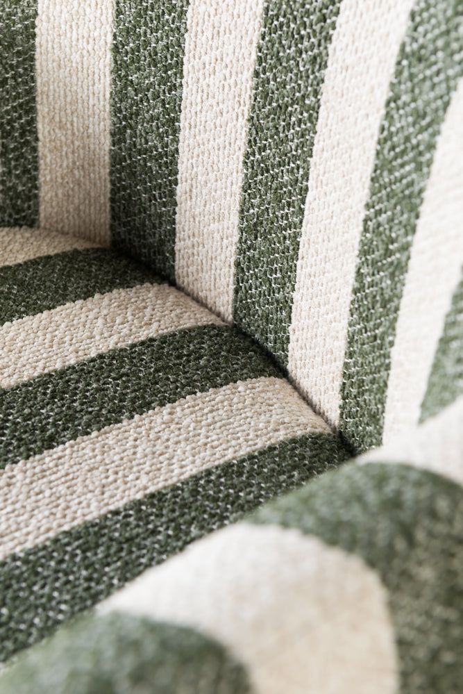 כיסא בר ריפוד מלא בד פסים ירוק