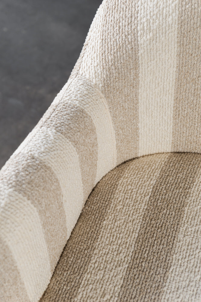 כיסא בר ריפוד מלא בד פסים בהיר