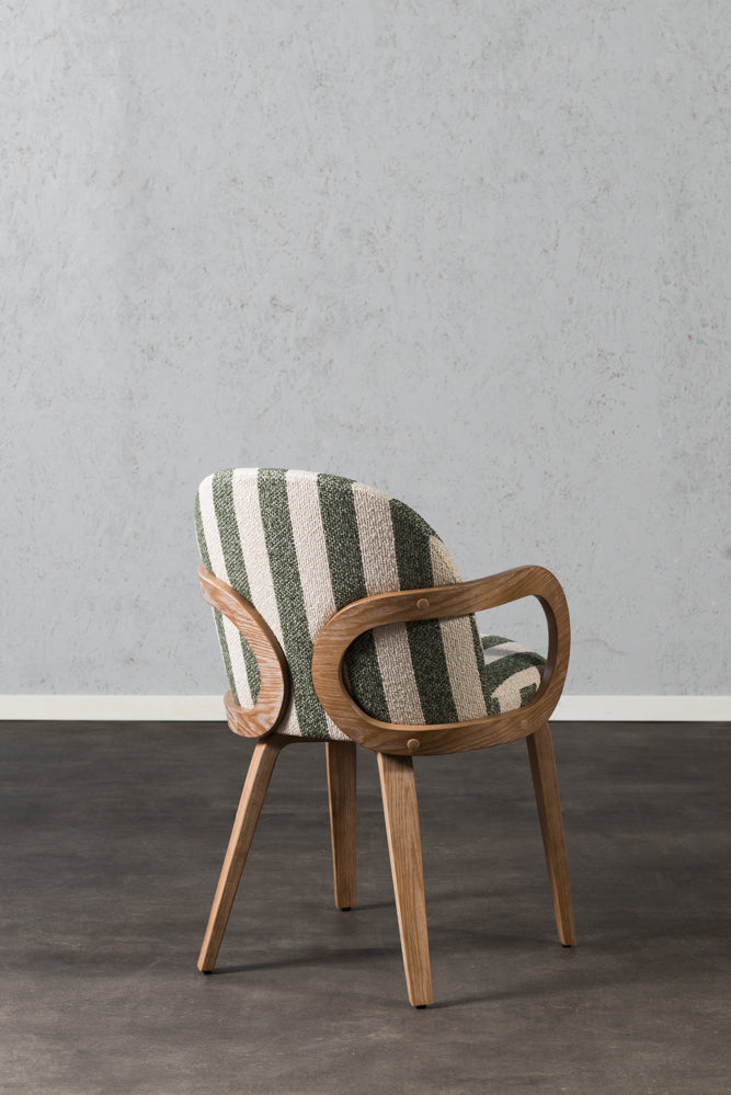 כיסא מרופד ידיות עץ בד פסים ירוק