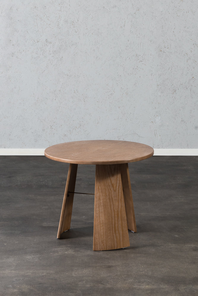 שולחן סלון עגול גדול מעץ מלא