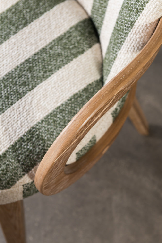 כיסא מרופד ידיות עץ בד פסים ירוק