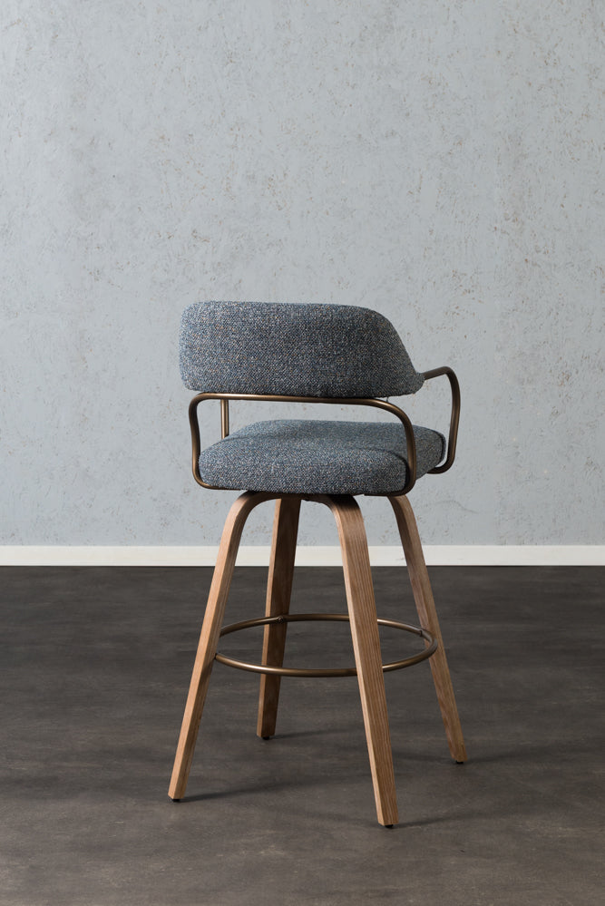 כיסא בר ידיות מתכת דקות בד ג'ינס