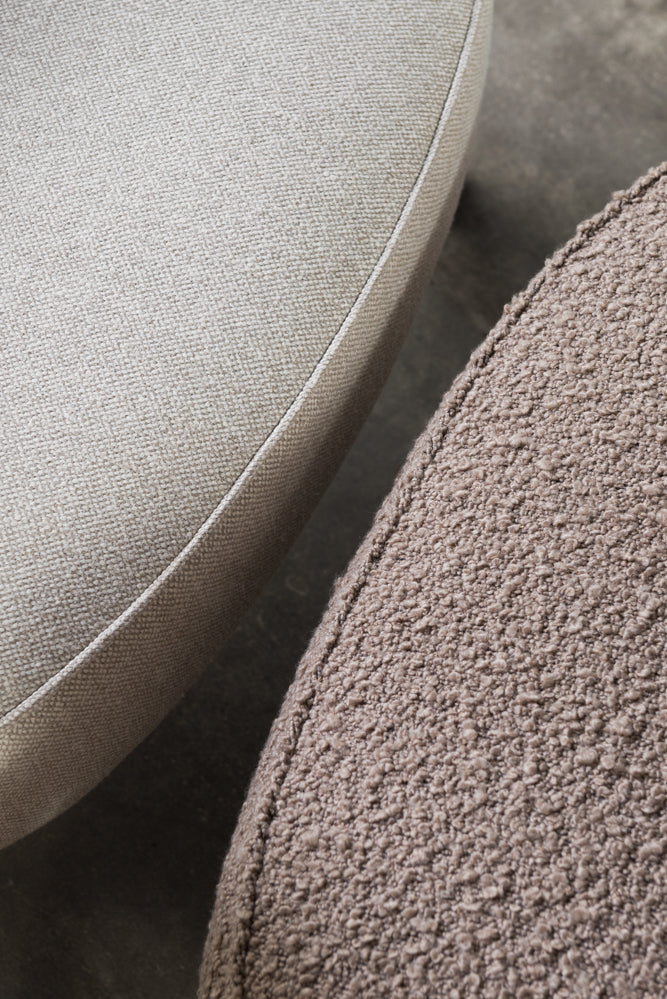 כורסא דגם WILMOT בד חום בהיר