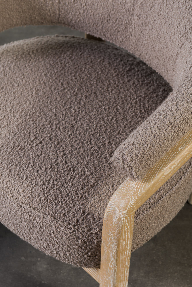 כורסא דגם WILMOT בד חום בהיר