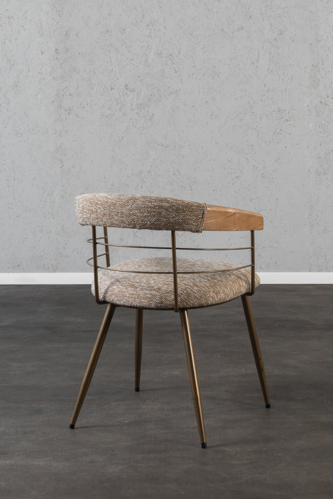 כיסא משענת מעוגלת בשילוב מתכת בד חום