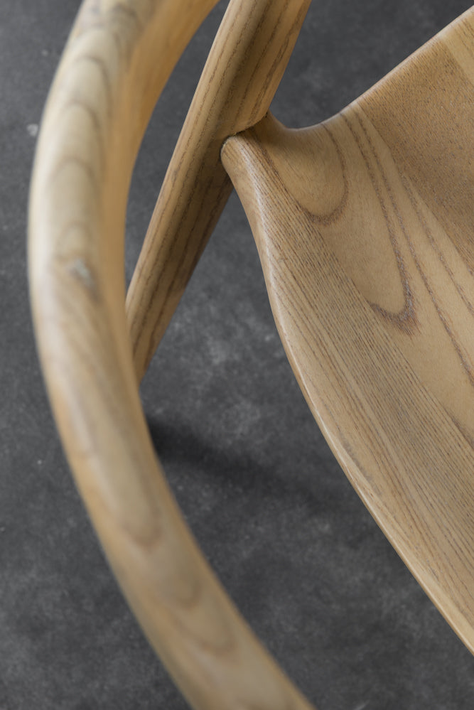 כיסא טוקיו עץ בהיר