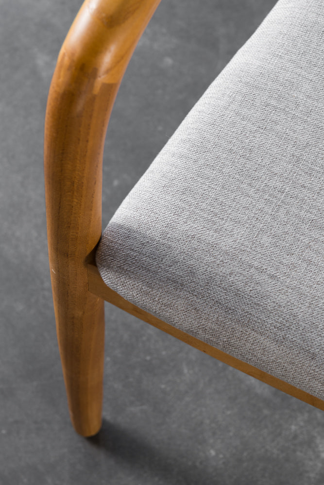 כיסא טוקיו עץ טבעי בד בז'