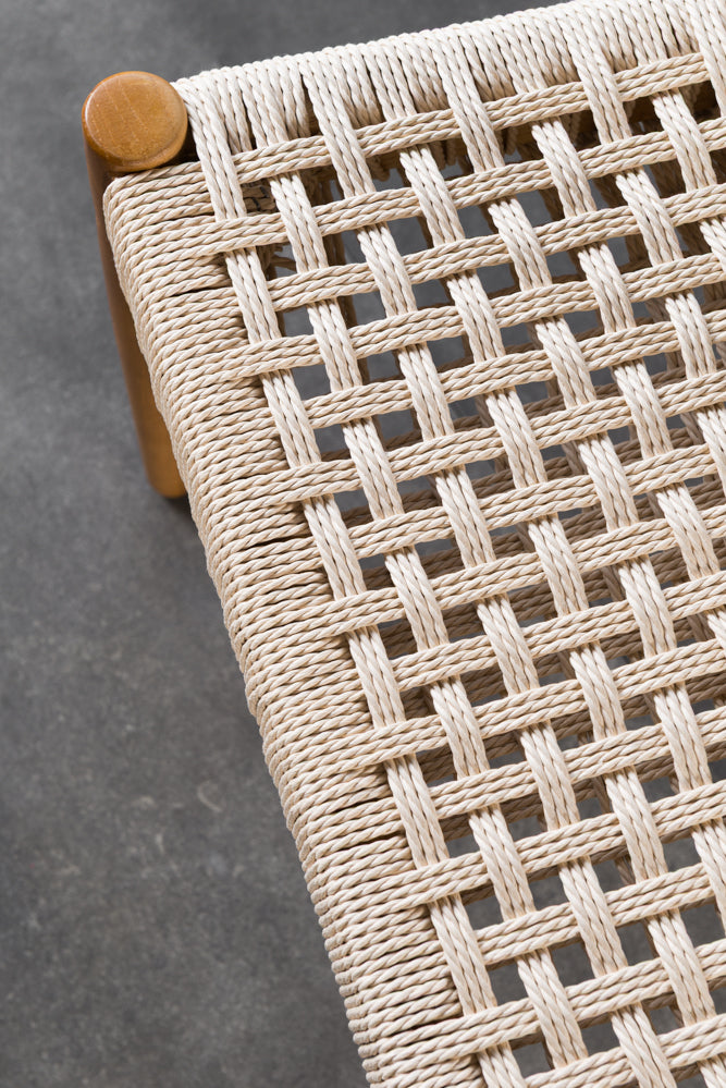 כיסא ירח מושב חבל בהיר עץ טבעי.