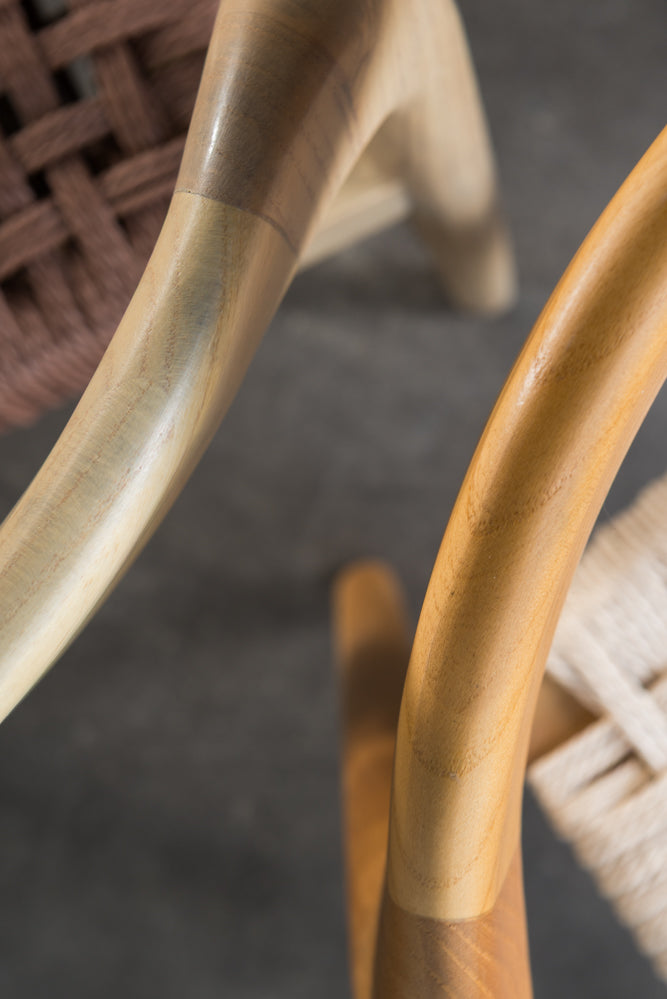 כיסא סהר עץ טבעי מושב חבל