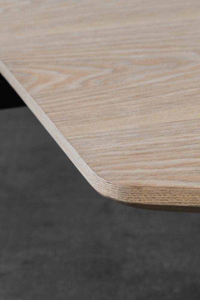 שולחן סלון אלון טבעי רגלי ברזל שחורות