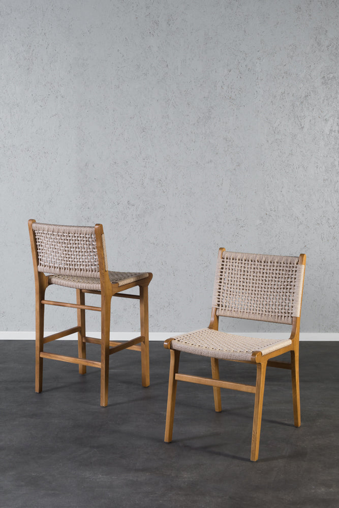 כיסא בר חבלים מעץ מלא גוון עץ טבעי