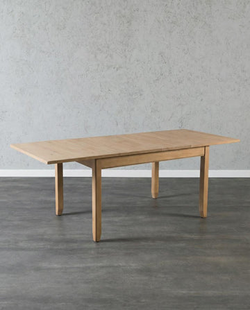 שולחן אוכל מקולקציית פורסט- סוג ב'!