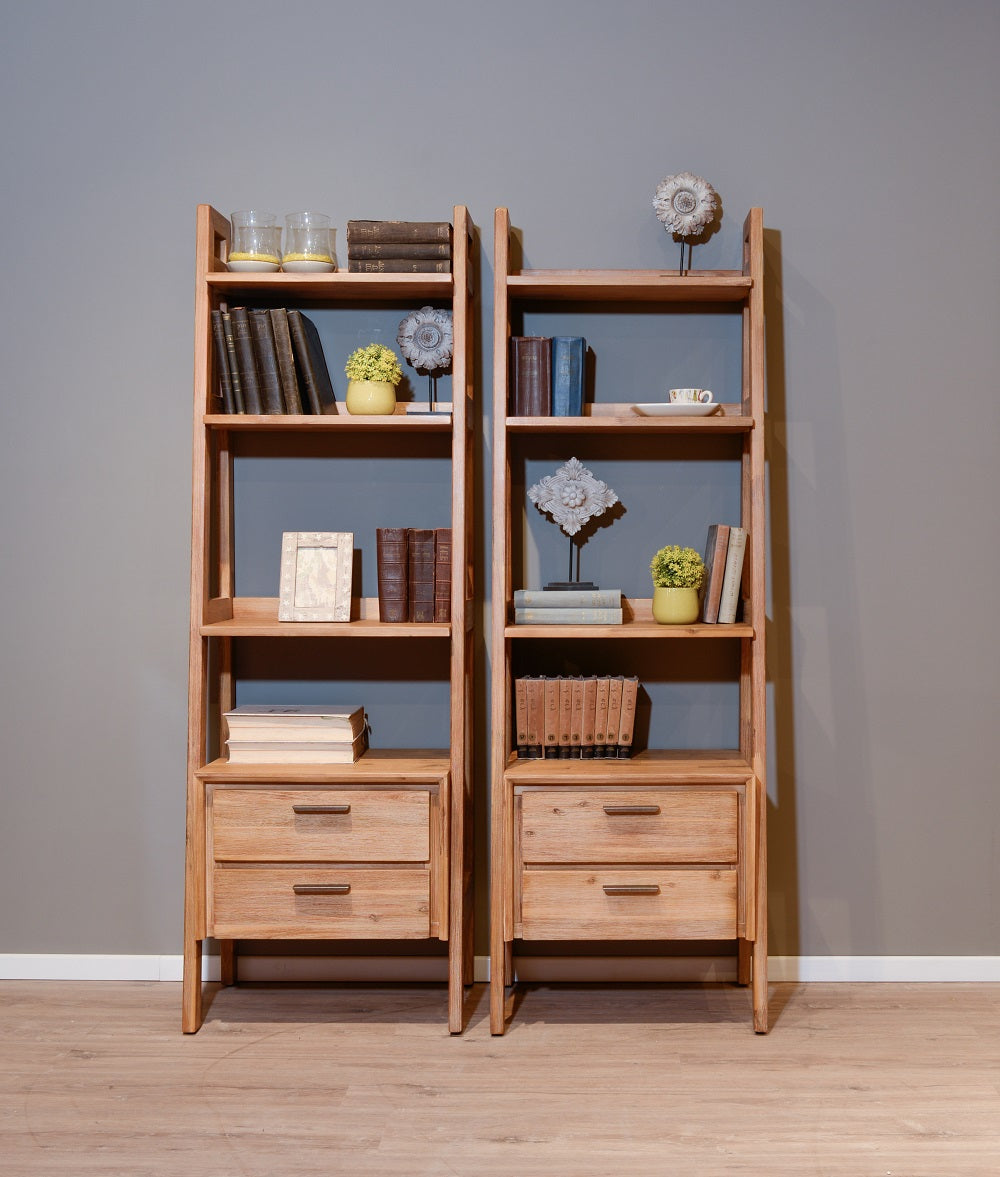 ספרייה מעץ מלא בסנגון כפרי