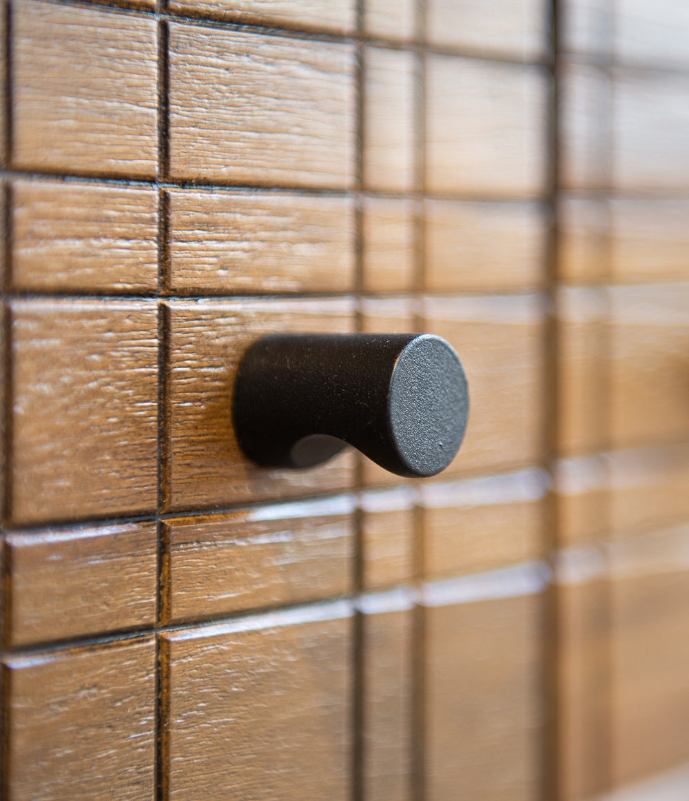 מזנון גבוה בסגנון ריהוט כפרי מקולקציית מייז