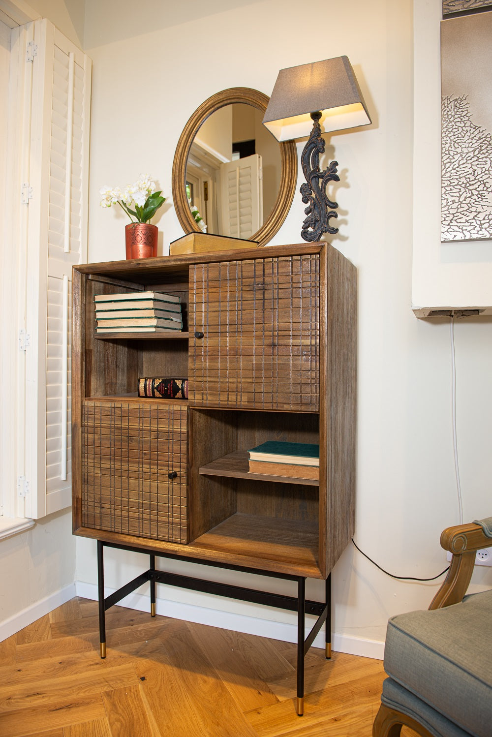 מזנון גבוה בסגנון ריהוט כפרי מקולקציית מייז