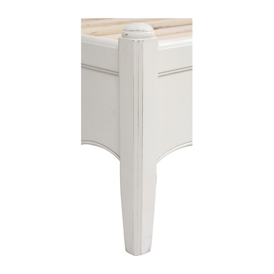 מיטה זוגית מעץ מקולקציית לוברון בגוון לבן 120/200