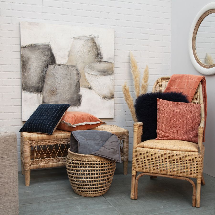 מראה עגולה לבן ועץ - אחרונה!!